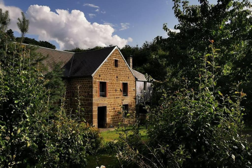 Le Moulin Des Rivieres Villa Breel Bagian luar foto